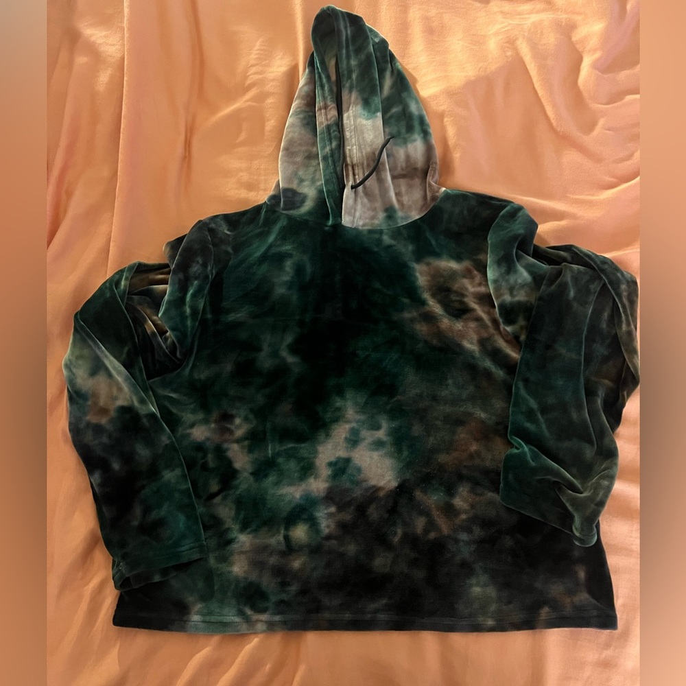 Women’s 2x jogger suit